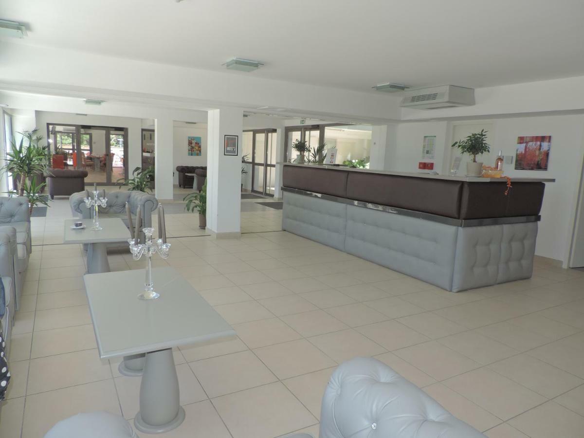 Studios Nuitee En Provence Aix-en-Provence Eksteriør bilde